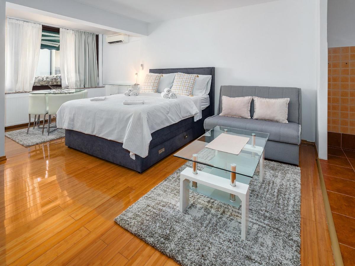 Studio Apartment "Kalina" 550 M From Sea 리예카 외부 사진